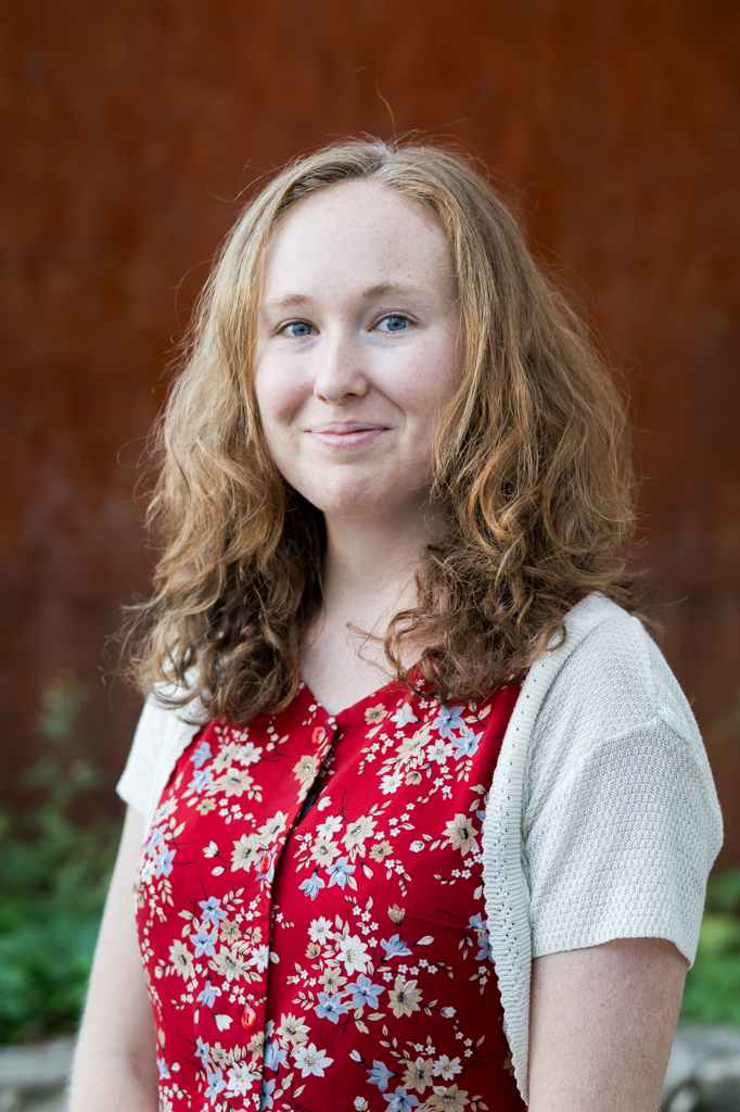 Anna Connors Headshot